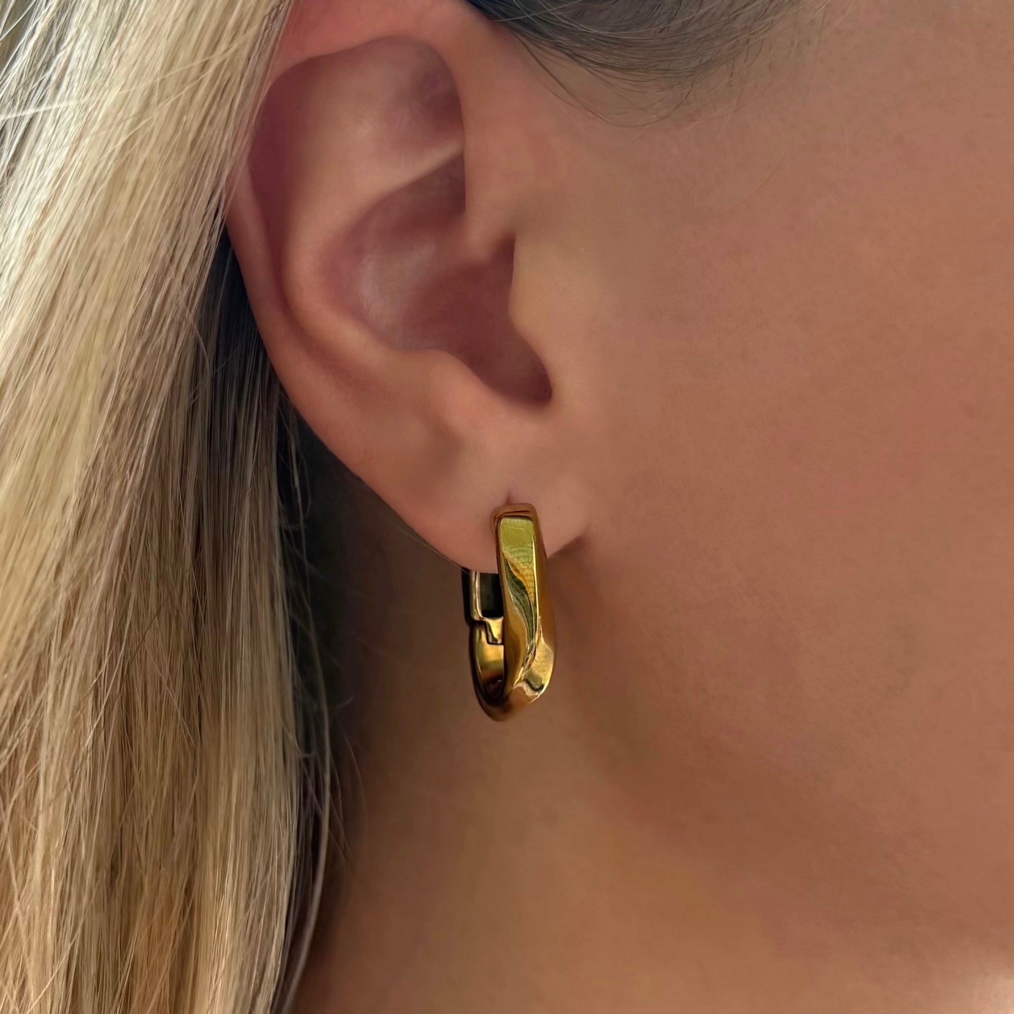 Evry Jewels Glazed Girl Earrings