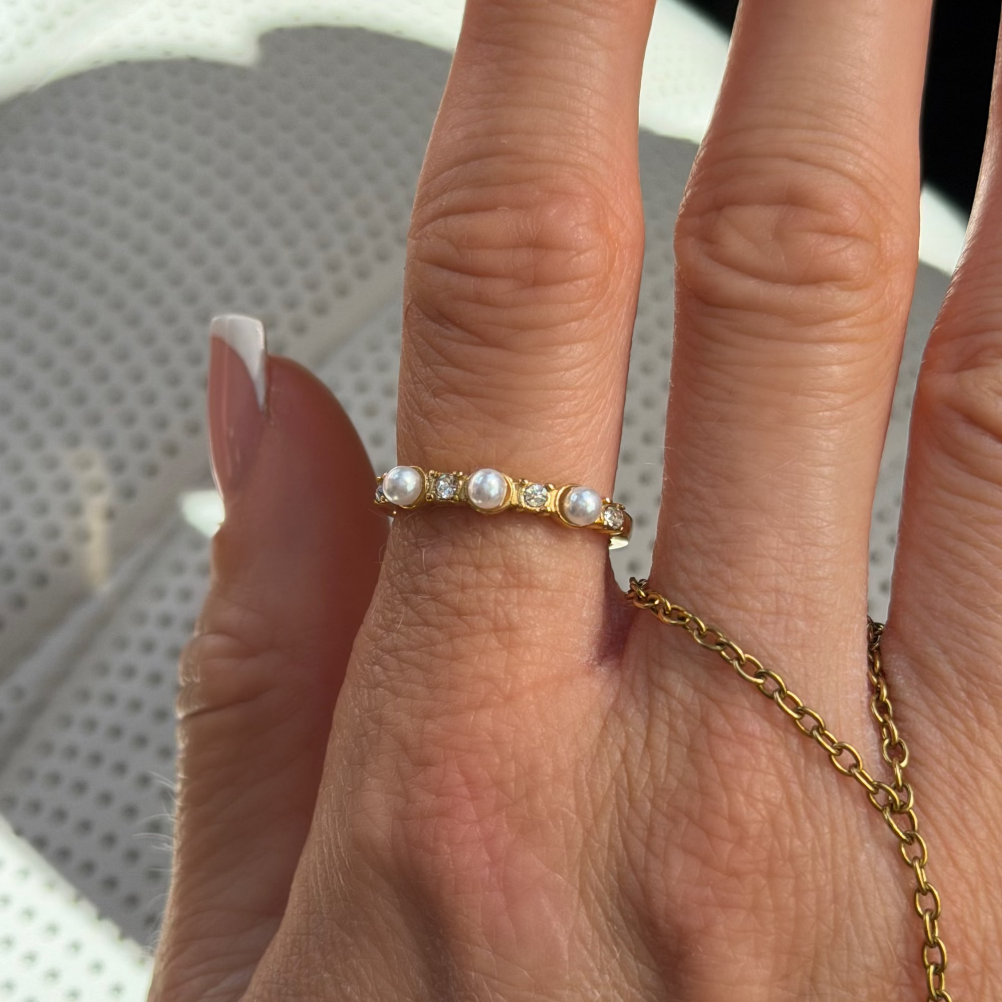 Evry Jewels Pearly Bling Ring