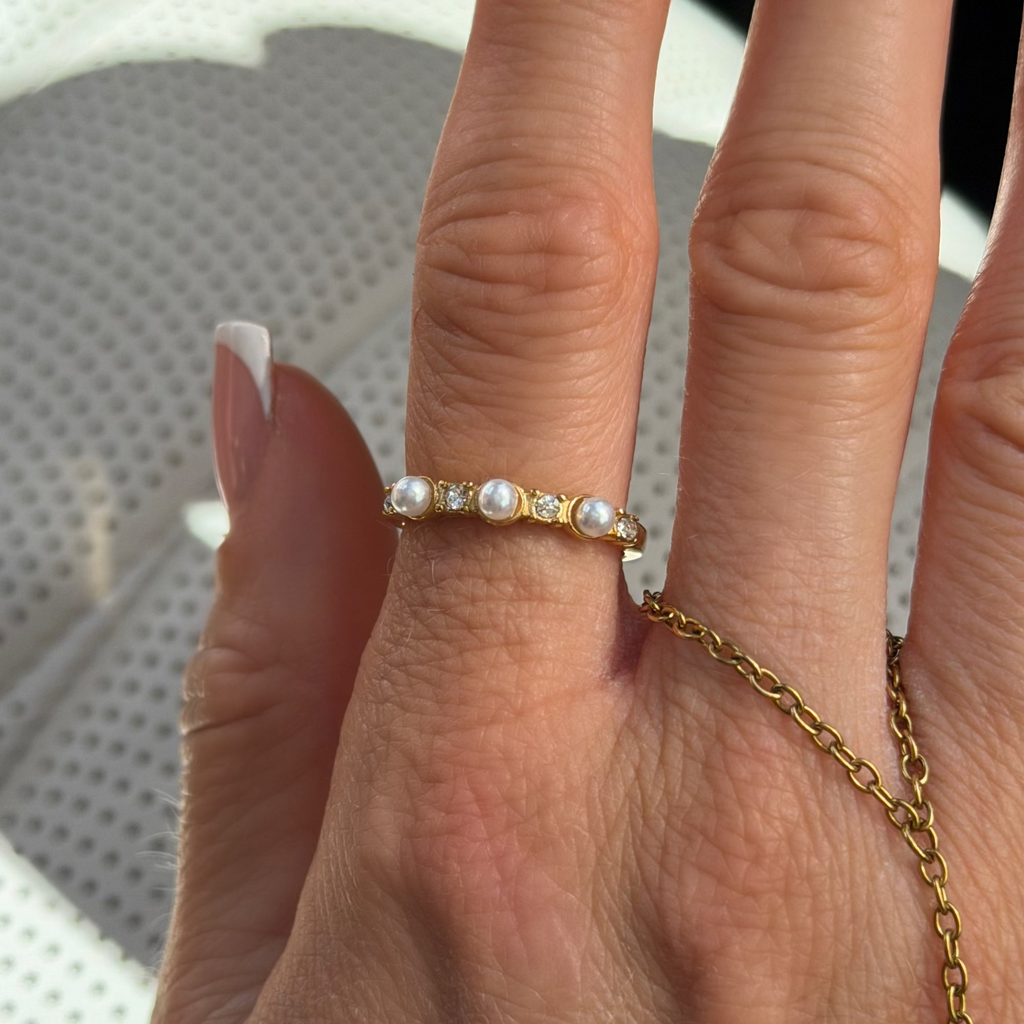 Evry Jewels Pearly Bling Ring