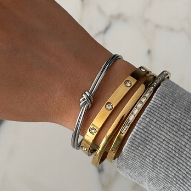 Evry Jewels Knotty Bangle