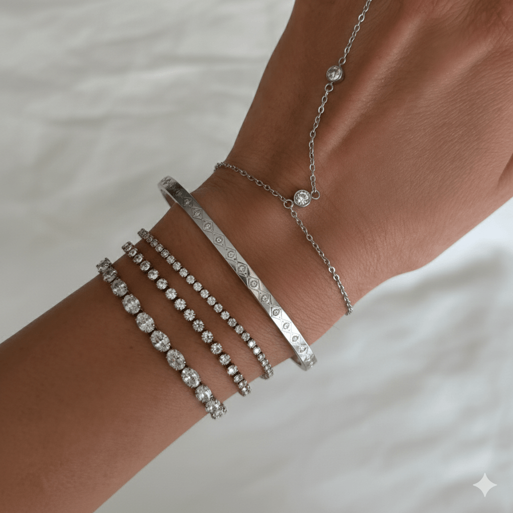 Evry Jewels Starry Night Bangle