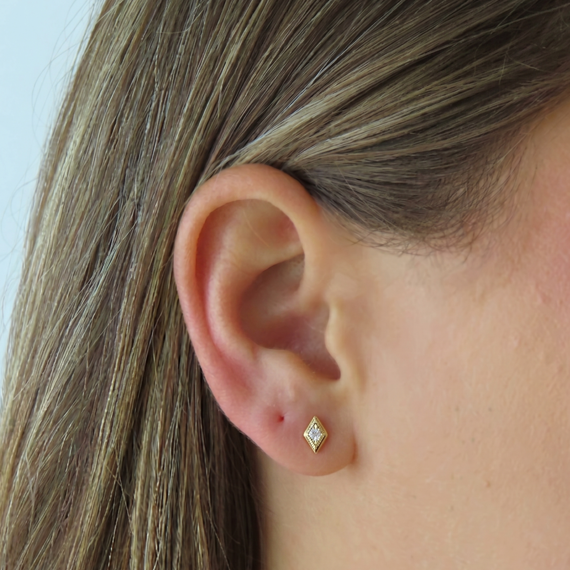 Evry Jewels Zena Studs