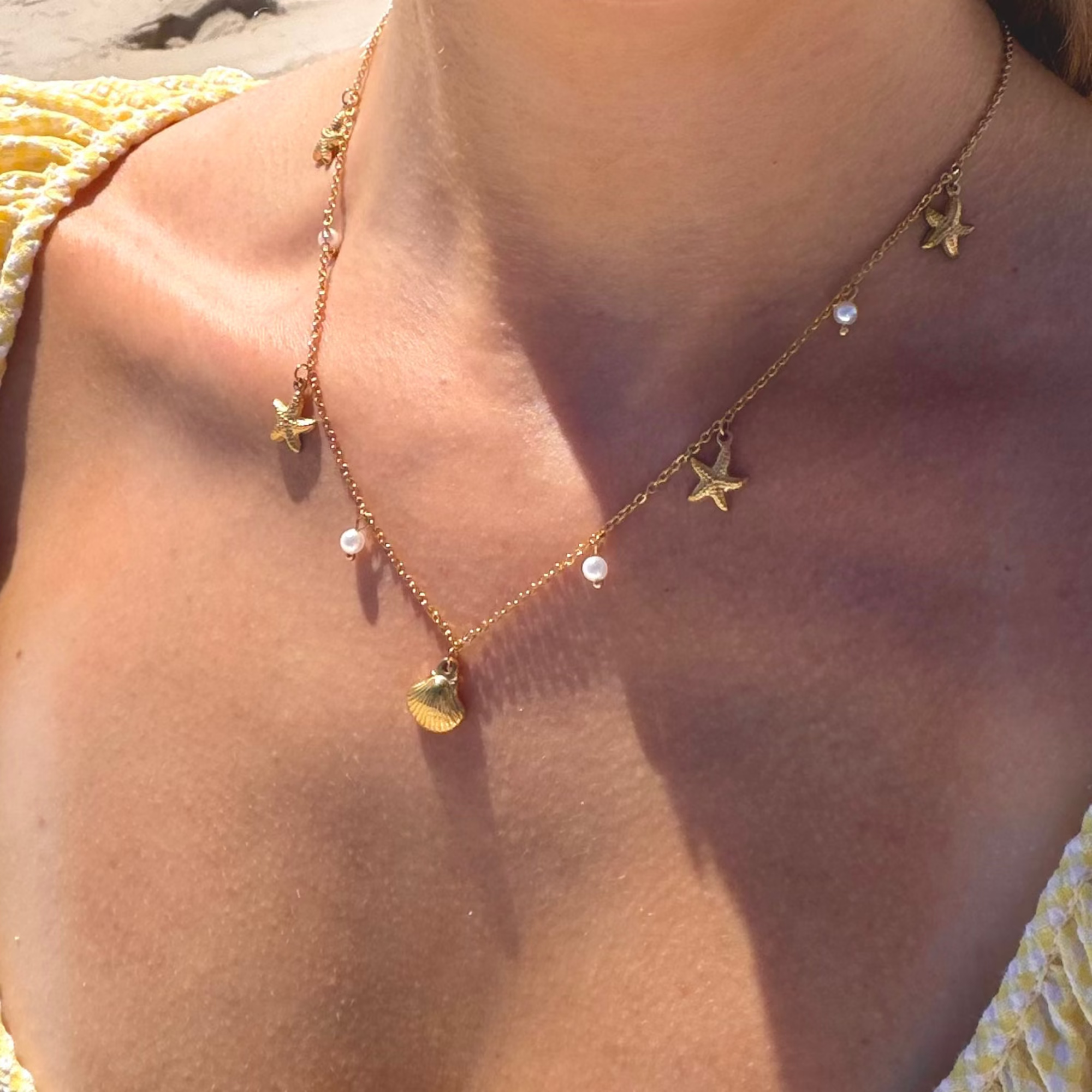 Evry Jewels Beachy Charm Necklace