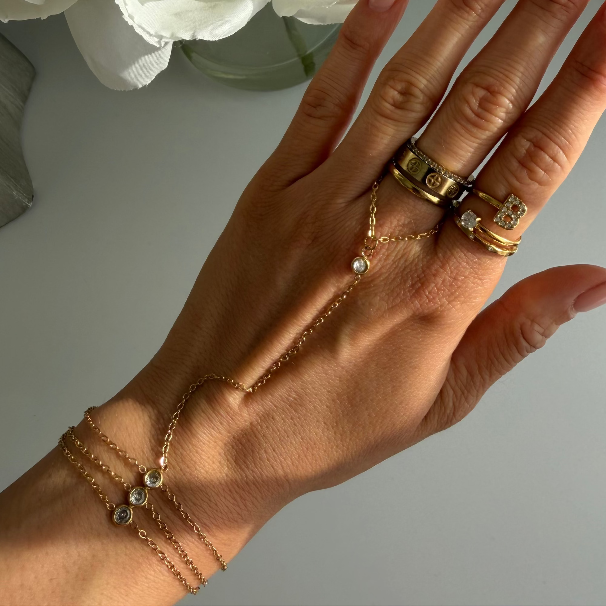 Evry Jewels Audrey Hand Chain