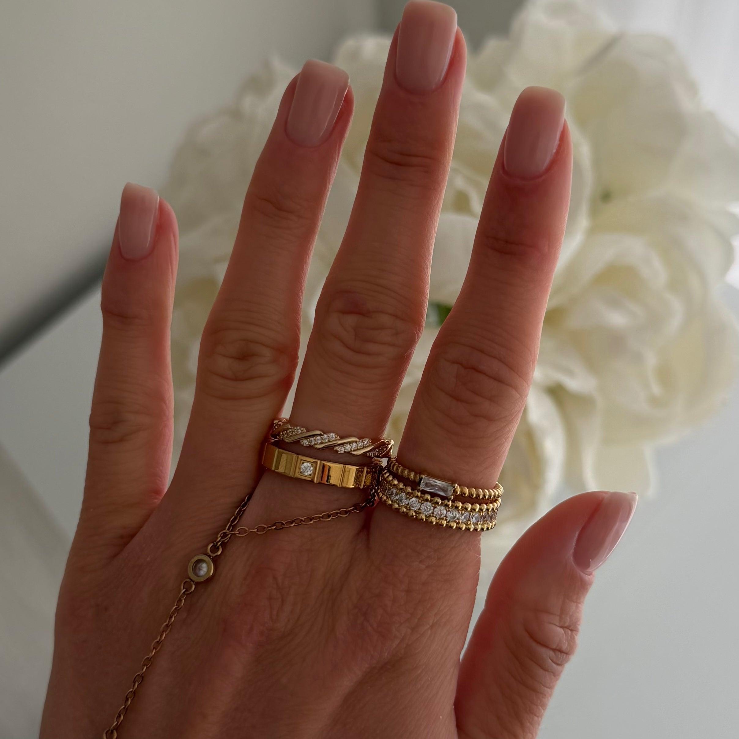 Evry Jewels Celestial Pinky Ring