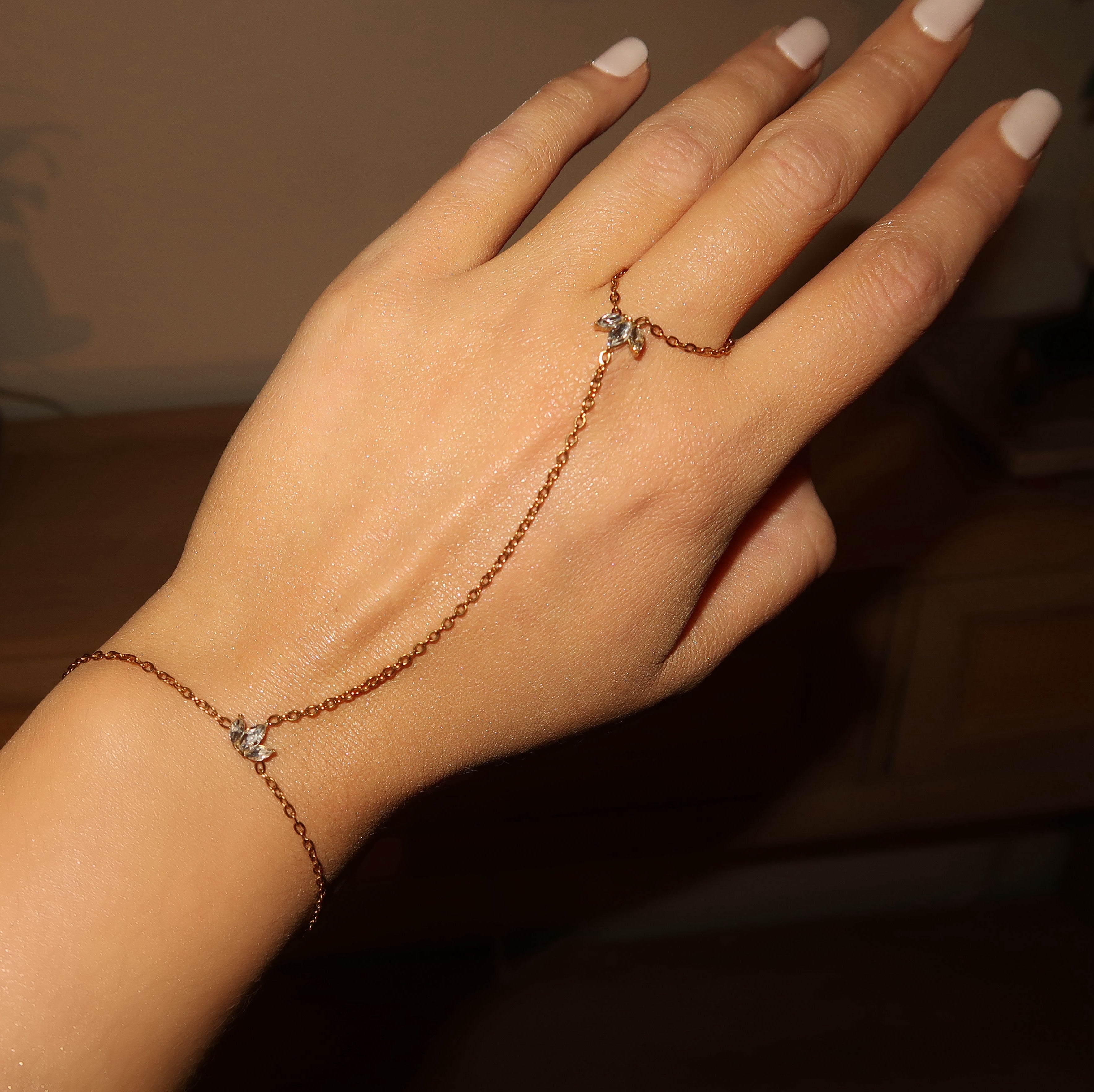 Evry Jewels Lotus Hand Chain