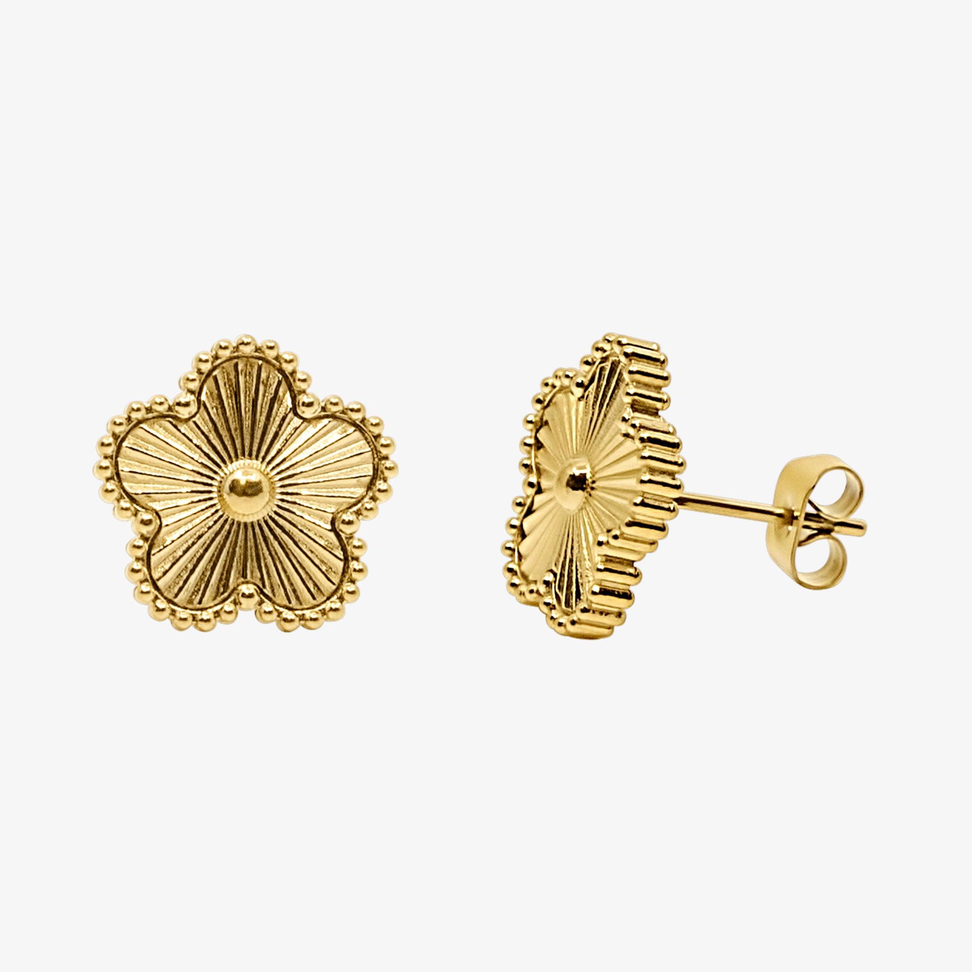 Evry Jewels Lucky Bloom Stud Earrings