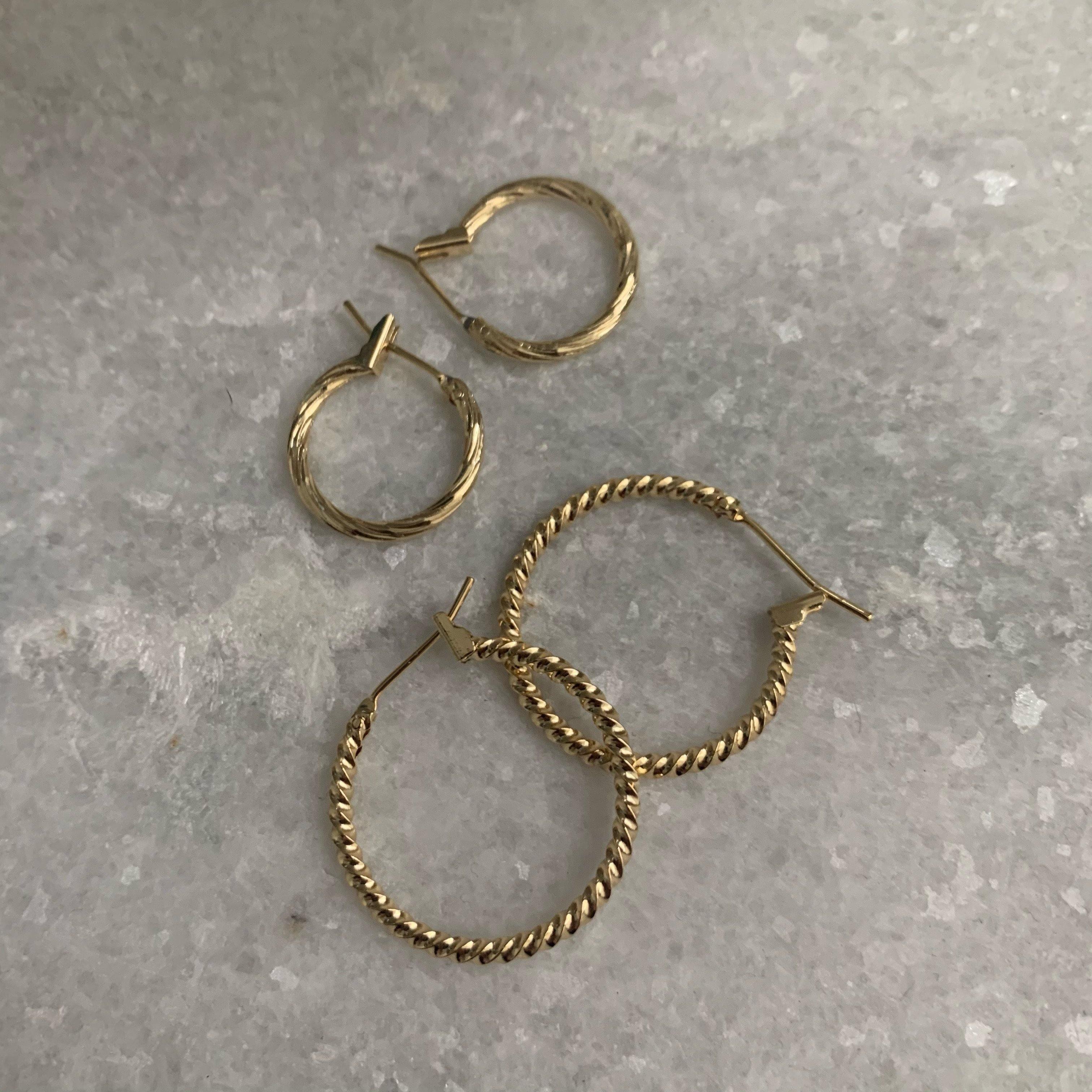 Evry Jewels Revolved Earrings